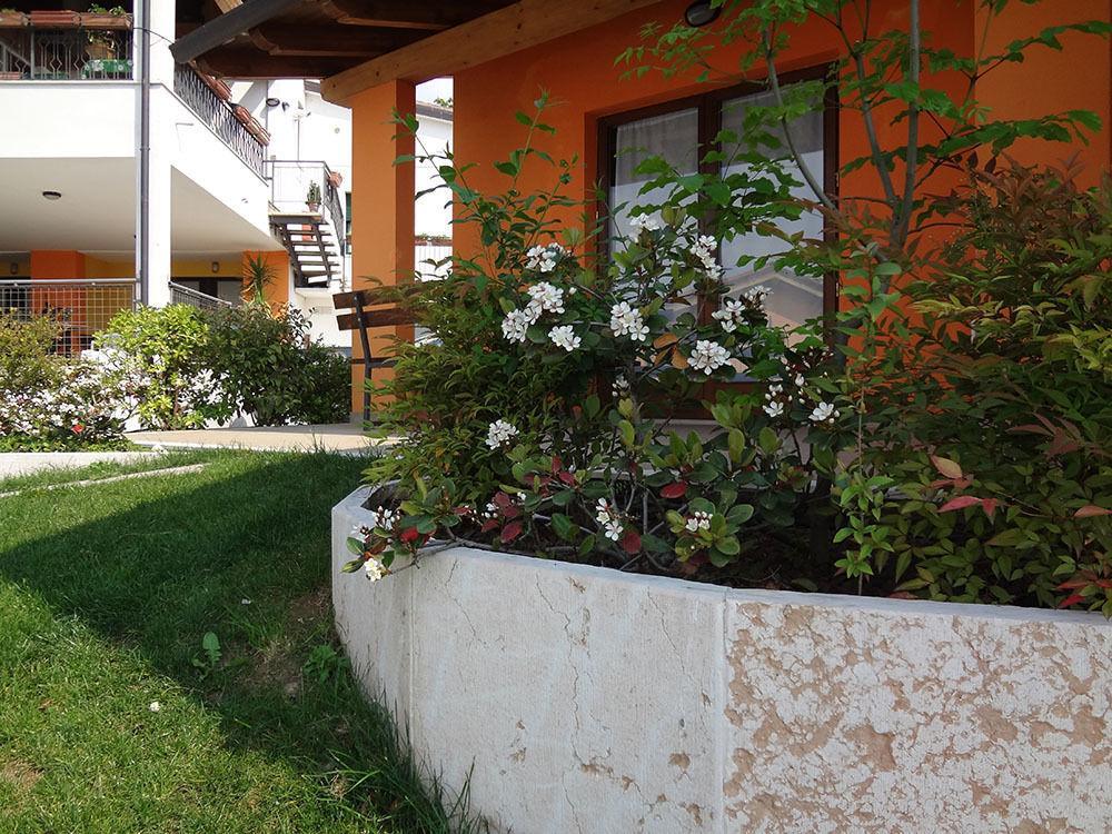 Aparthotel Borgo Blu Poggio Lazise Exteriér fotografie