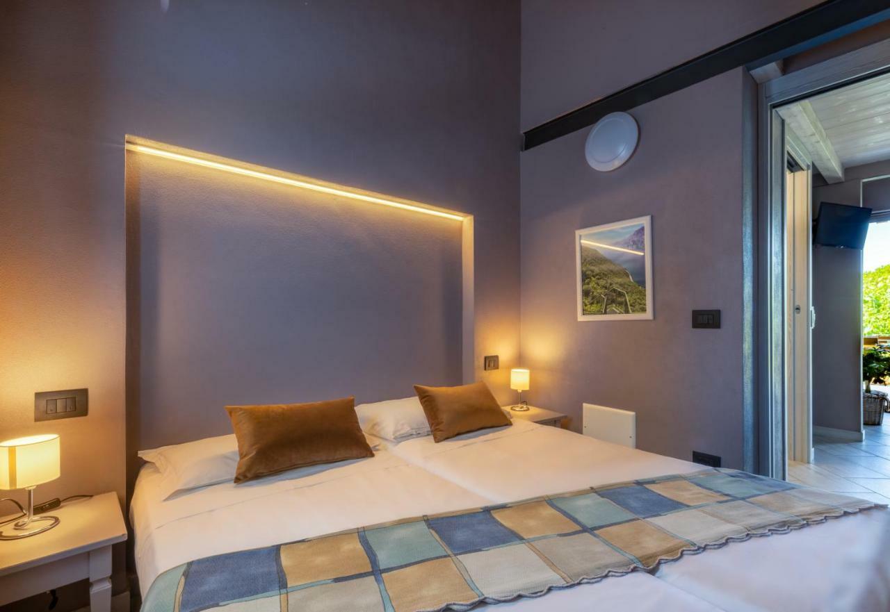 Aparthotel Borgo Blu Poggio Lazise Exteriér fotografie